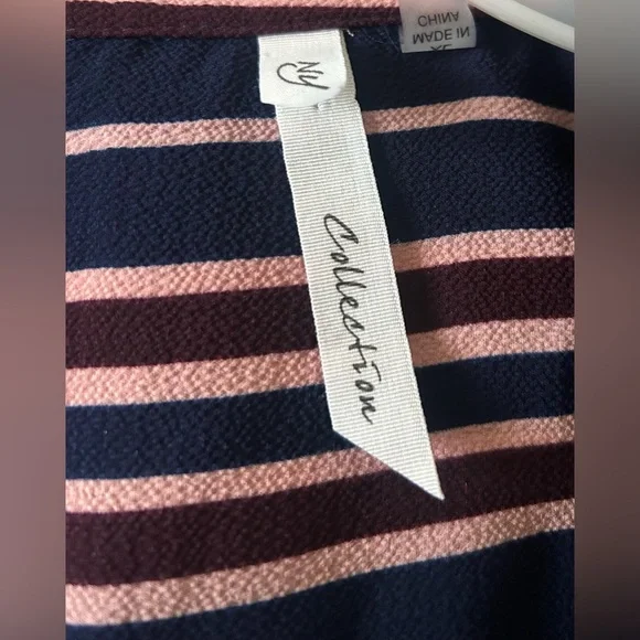 NY Collection Navy Blue w/Pink and Maroon Stripes Button Front Blouse XL - Picture 4 of 4